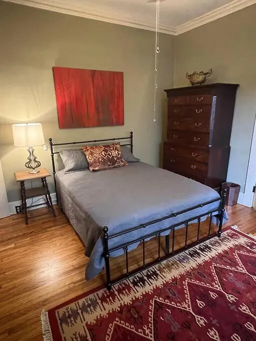 Midtown Central Gardens Bungalow Memphis Villa